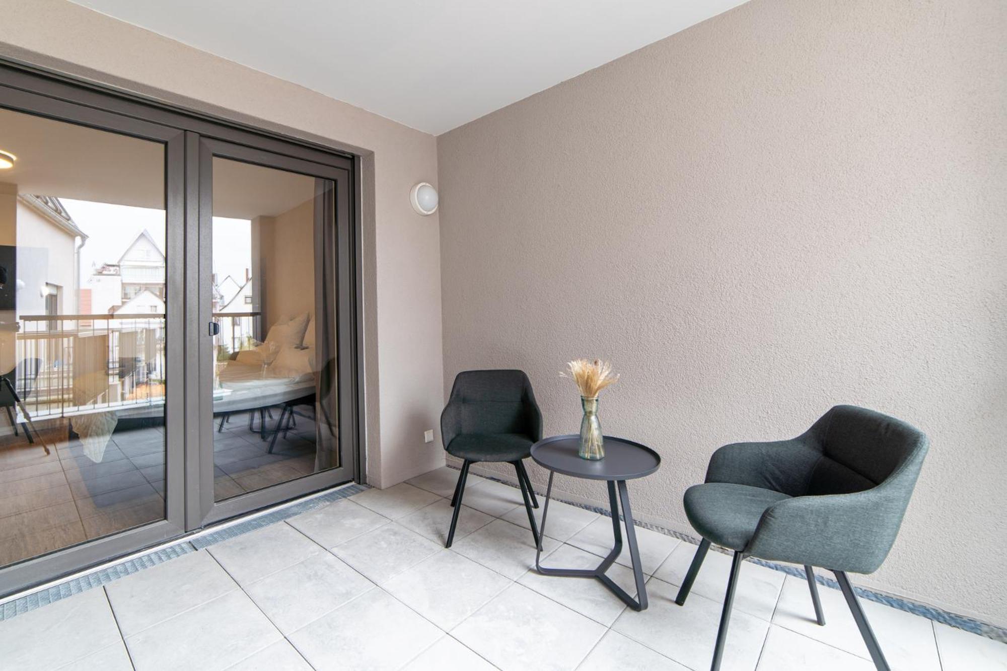 Zentrahome - Balkon Outlet Zentral Smarttv Business Метцинген Экстерьер фото